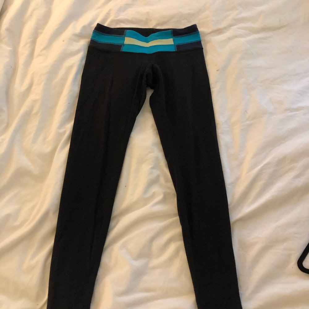 Lululemon Leggings with Patterned Band